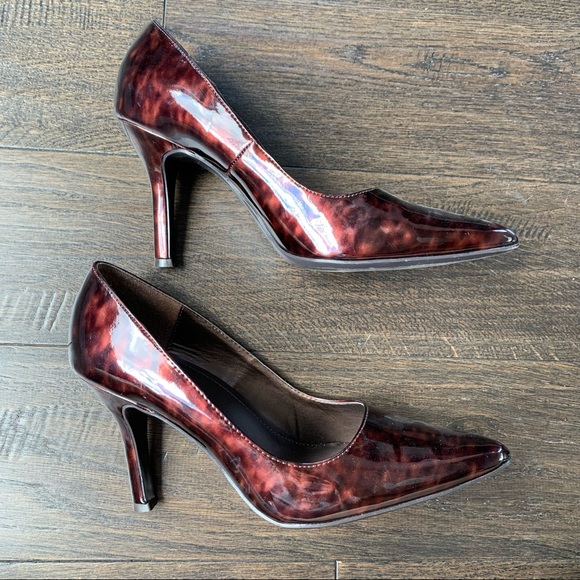 Liz Claiborne Flex Size 7.5 Burgundy 3.5 Inch High Heels - Picture 6 of 12